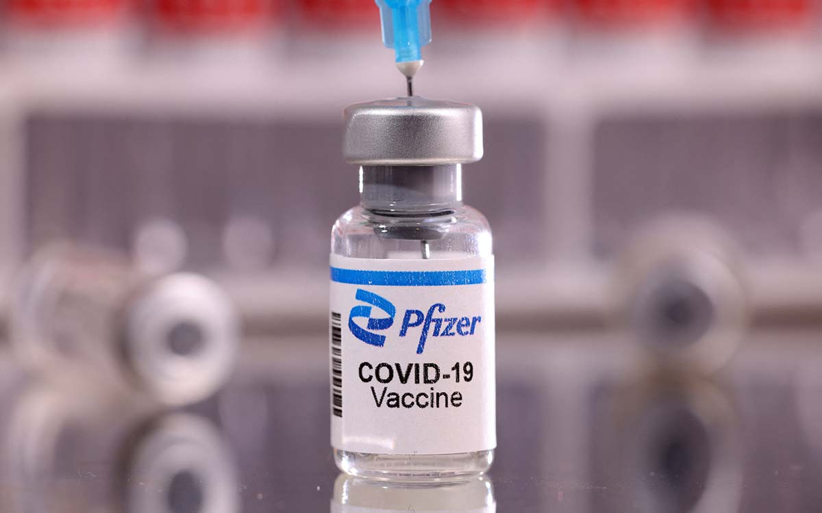 Pfizer vacuna COVID-19 FDA