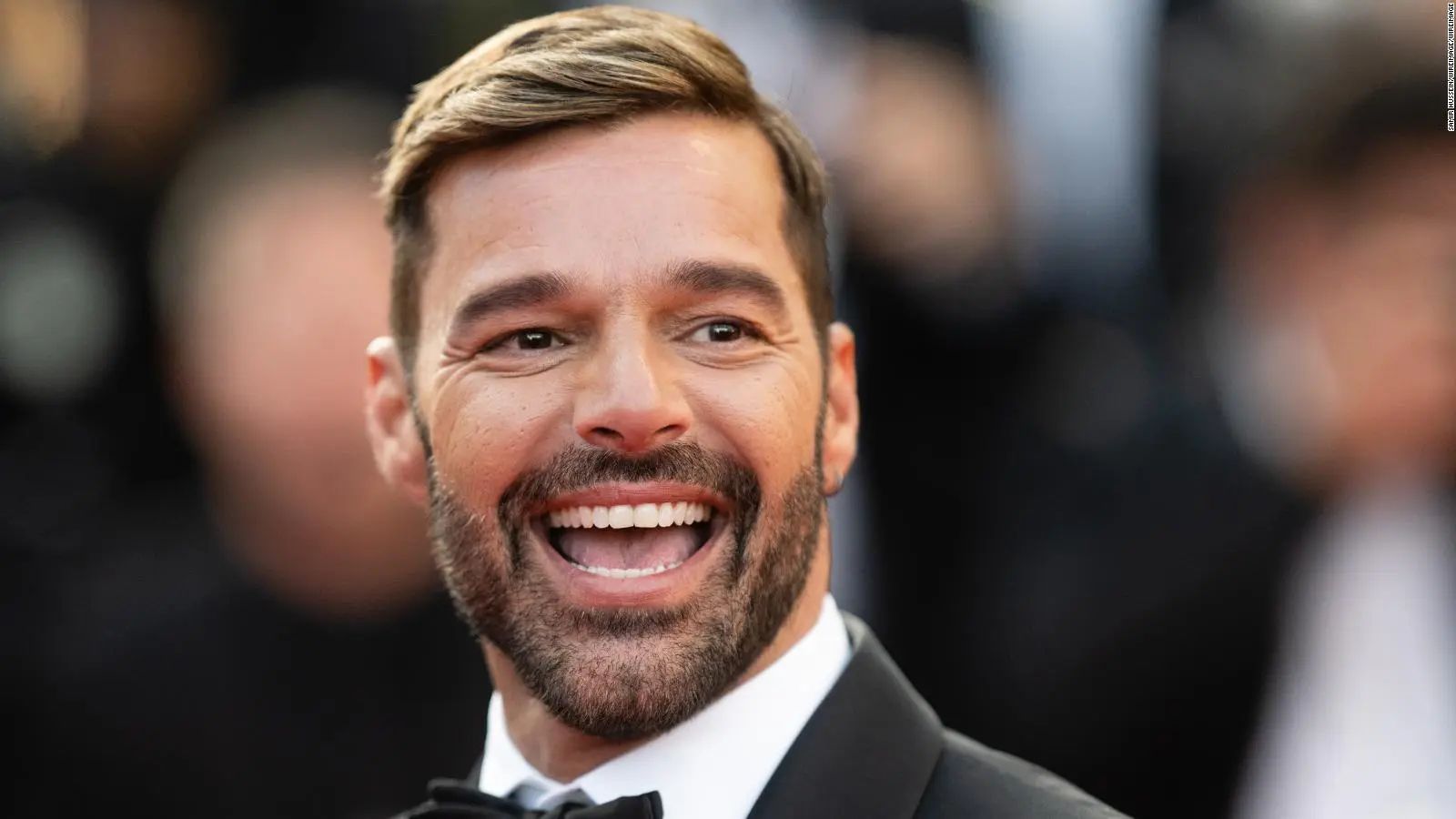 Acusan a Ricky Martin por agresión sexual