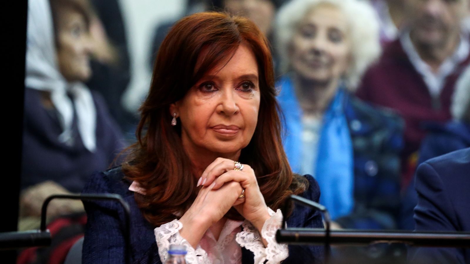 Cristina Fernández de Kirchner condenada a seis años de cárcel