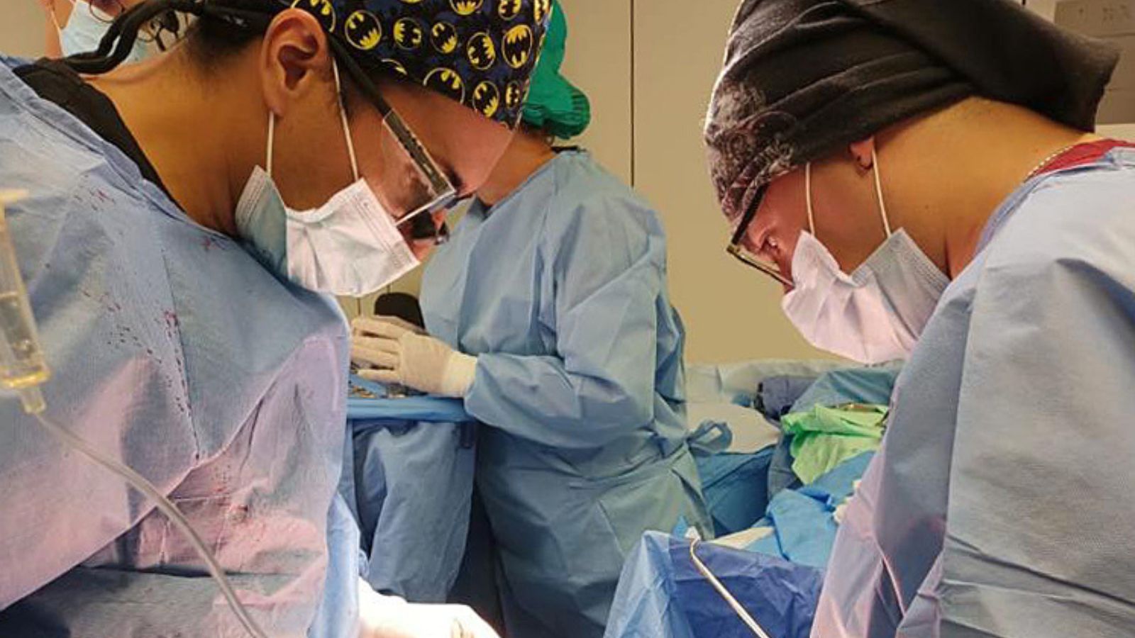 Especialistas del Issste realizan trasplante de riñón en Hospital Regional Zapopan