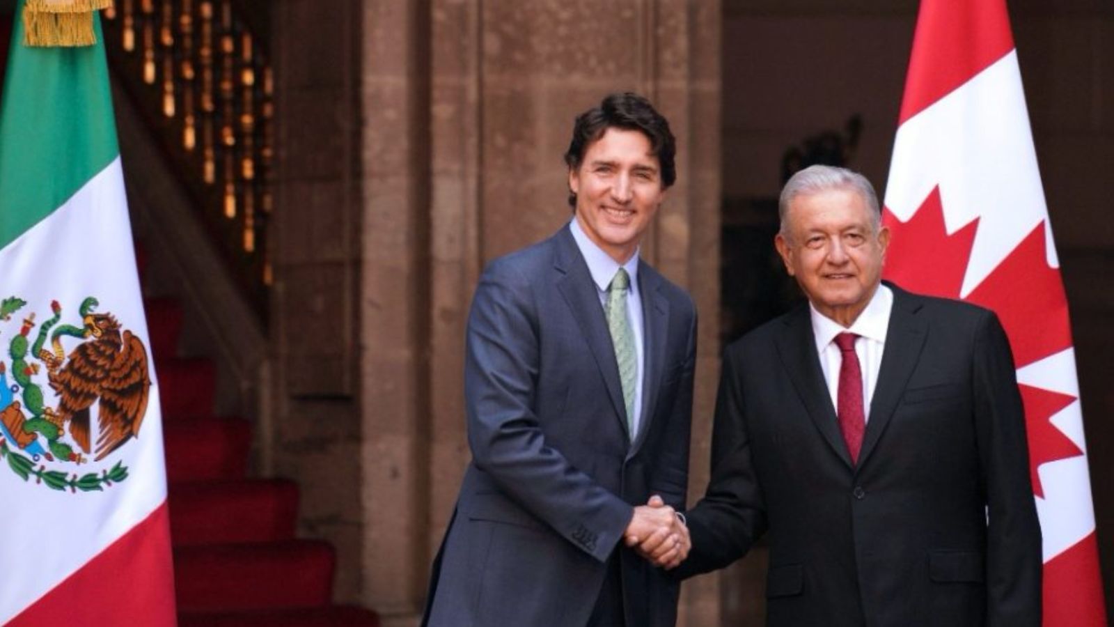 AMLO critica que Canadá imponga visa para viajeros mexicanos