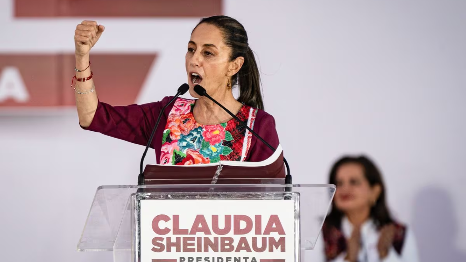 Claudia Sheinbaum morelos fiscal uriel carmona