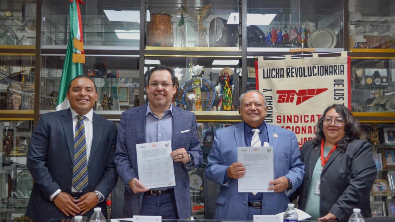 Fonacot e Infonavit firman convenio para beneficio de trabajadores