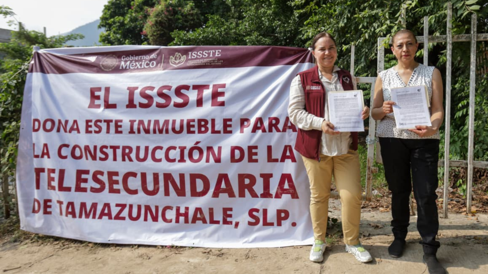 ISSSTE dona predio para construir una telesecundaria en Tamazunchale