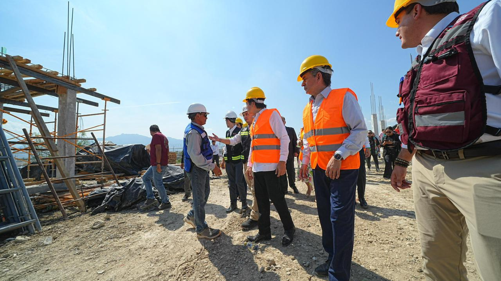 Mario delgado carrillo