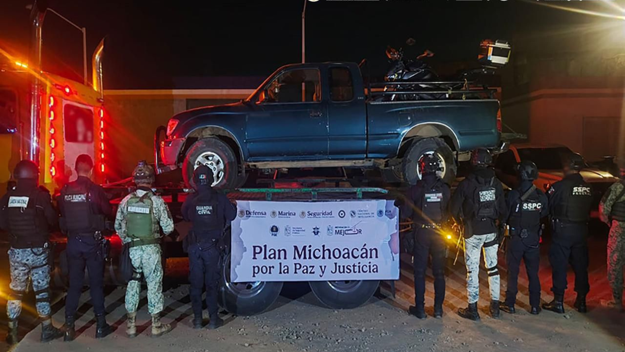 Autoridades federales capturan a 10 personas en Michoacán