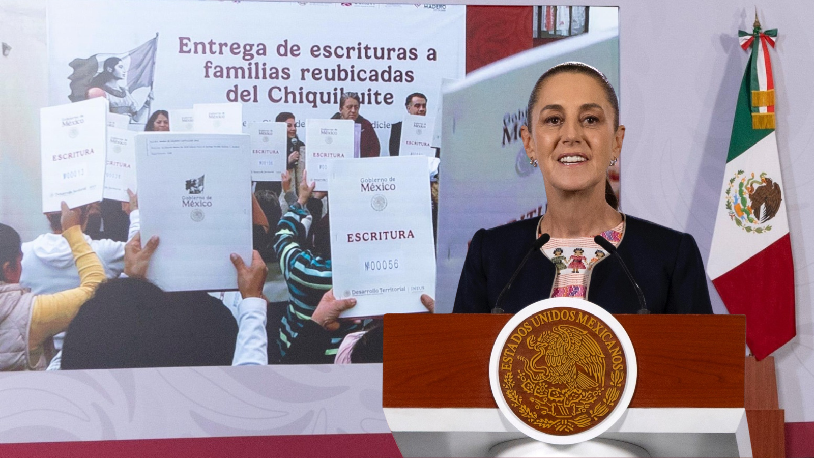 Sheinbaum encabeza entrega de escrituras a 354 familias reubicadas del Chiquihuite
