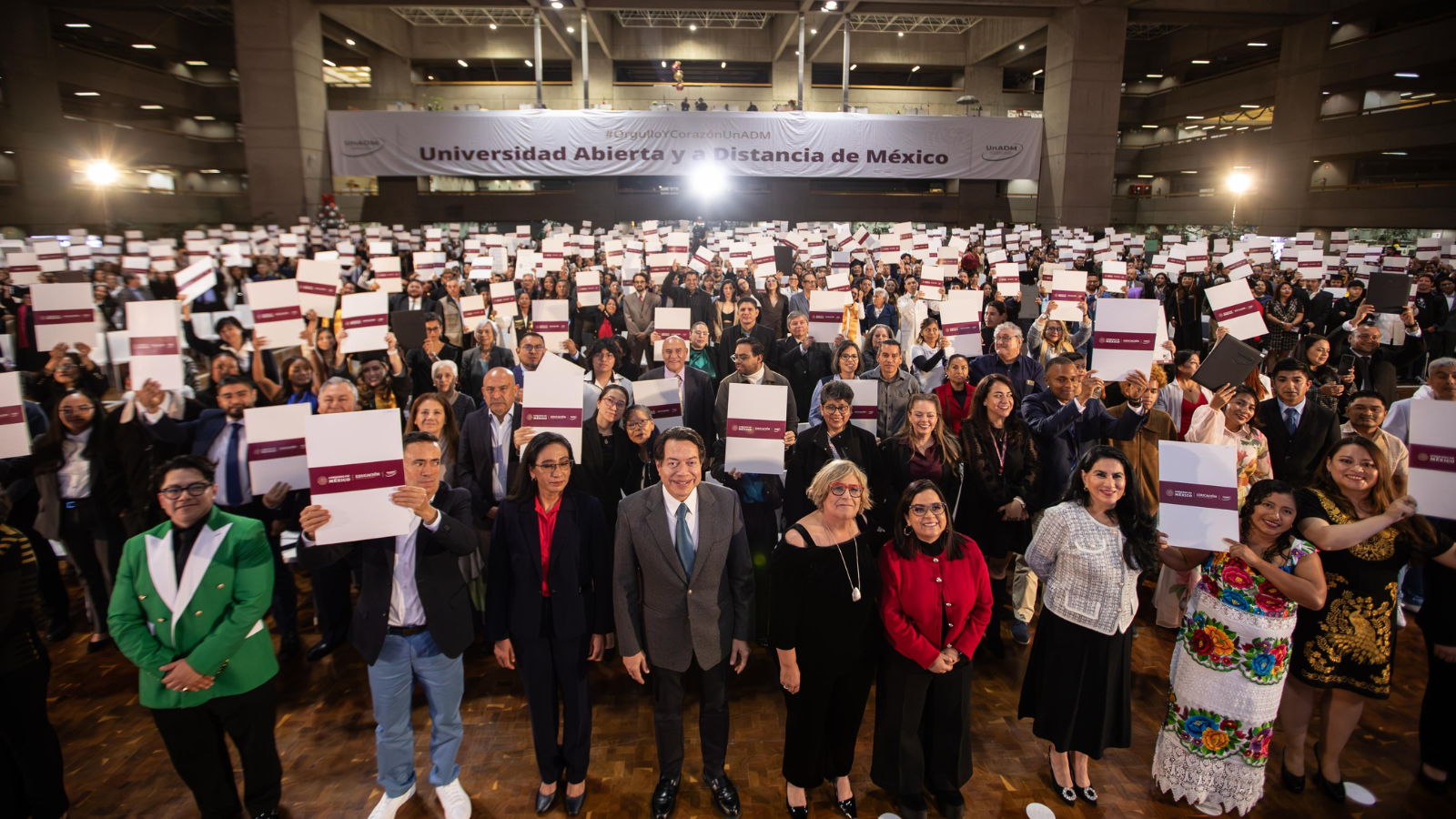 Aumenta titulación de mujeres en ingeniería y ciencias aplicadas en México