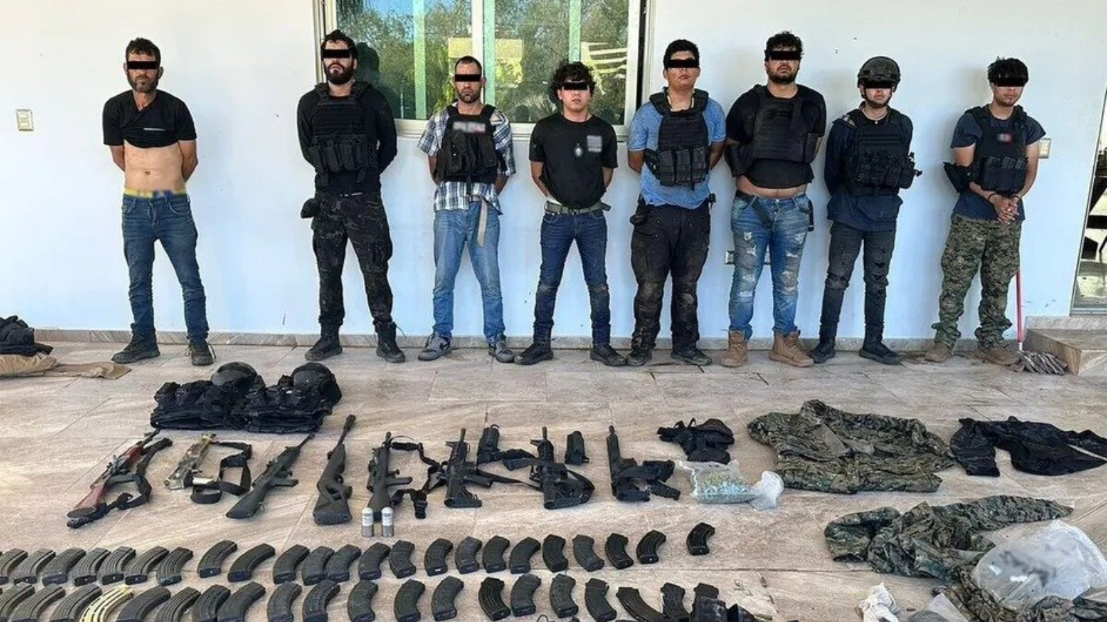 Semar decomisa arsenal en Culiacán tras enfrentamiento, hay nueve detenidos
