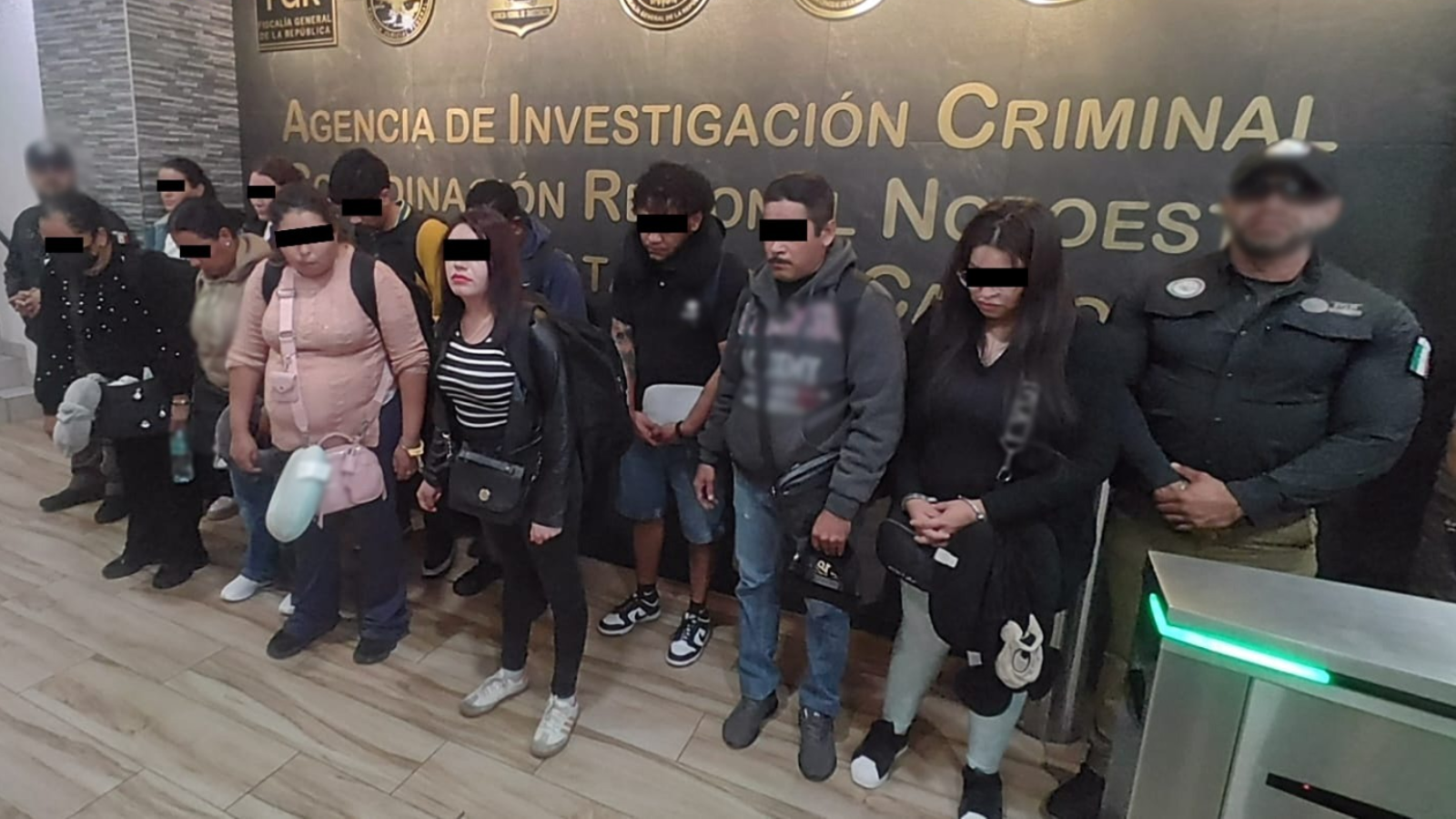 Decomisan 165 kilos de cocaína en el Aeropuerto de Tijuana; hay 11 detenidos