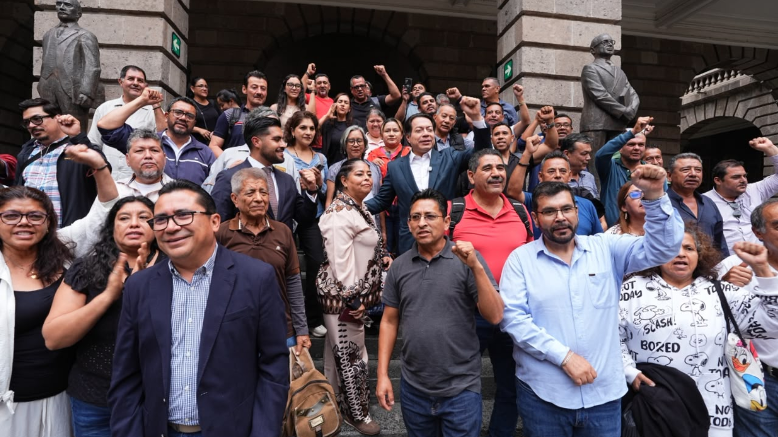 Gobierno de México reinstala a 96 docentes de Jalisco despedidos tras la reforma educativa de 2013