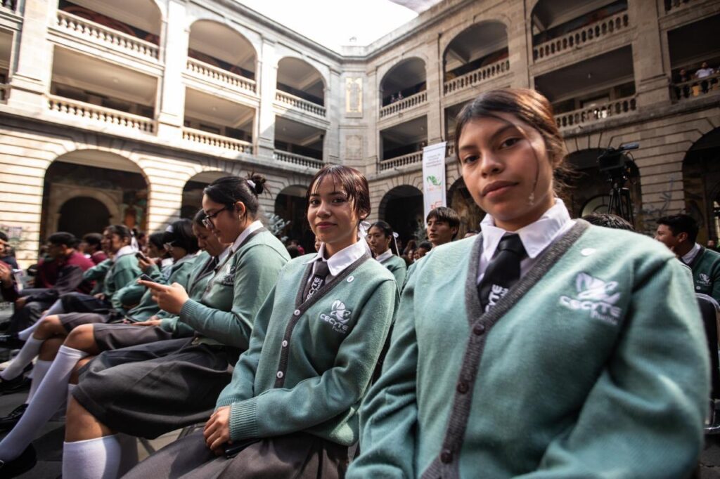 TecNM y CECyTEM fortalecen continuidad de educación tecnológica con libre tránsito estudiantil