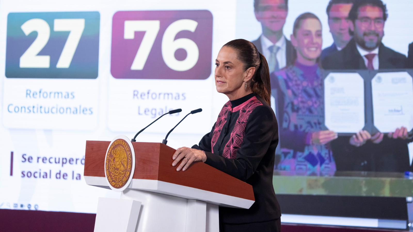 Sheinbaum destaca aprobación de 27 reformas constitucionales y 76 reformas legales
